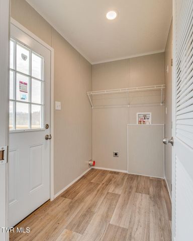 192 Meadow View Road, Rogersville, TN 37857