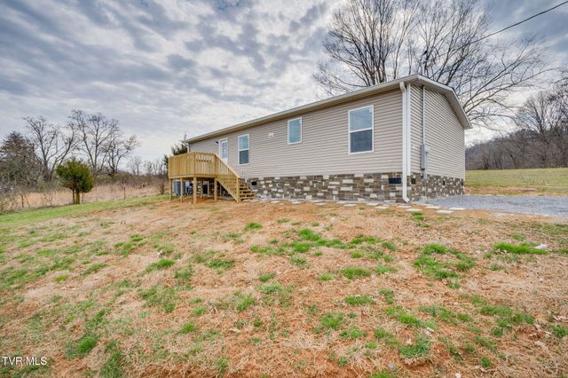 192 Meadow View Road, Rogersville, TN 37857