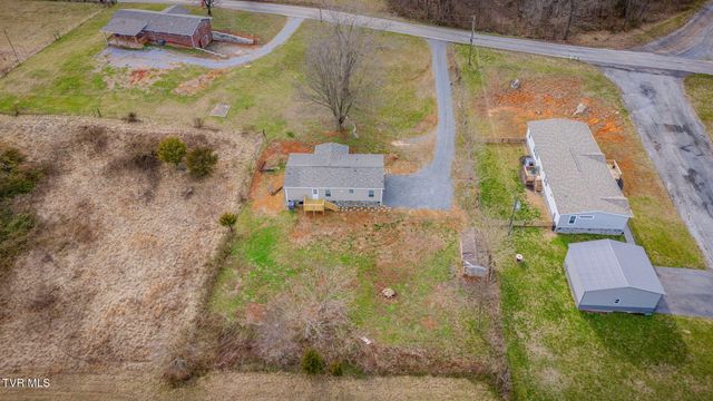 192 Meadow View Road, Rogersville, TN 37857
