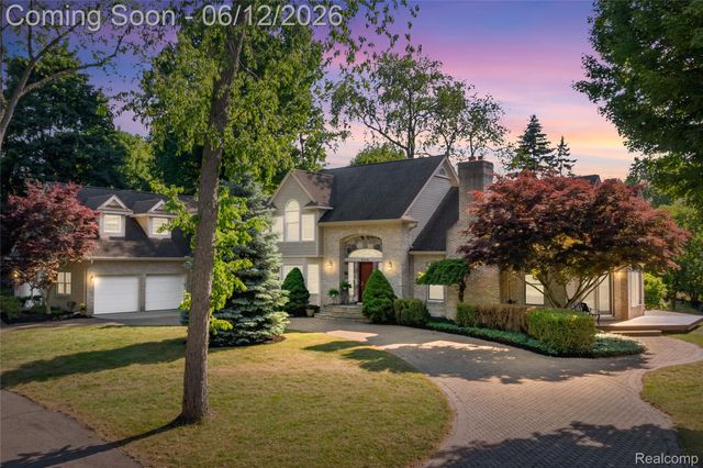 905 Spring Drive, Northville Township, MI 48167