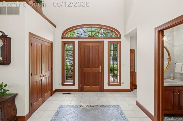 905 Spring Drive, Northville Township, MI 48167