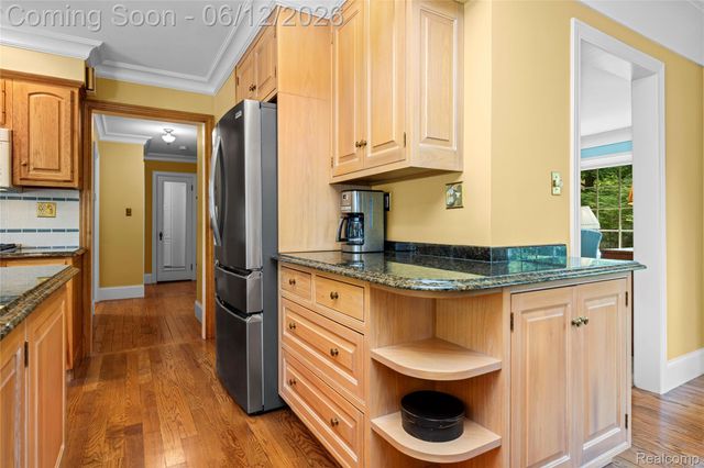 905 Spring Drive, Northville Township, MI 48167