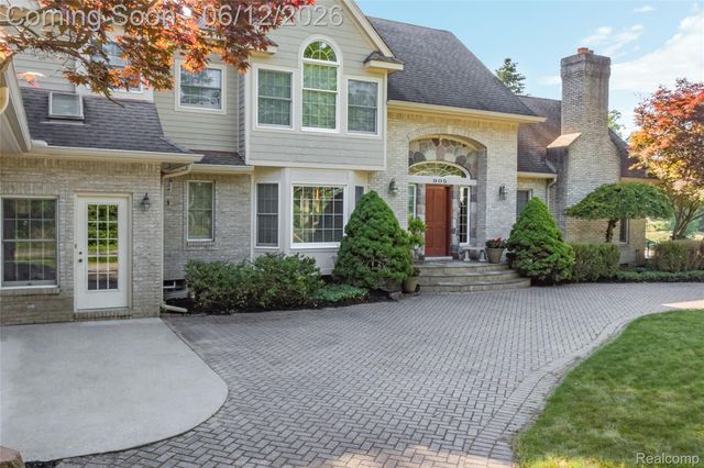 905 Spring Drive, Northville Township, MI 48167