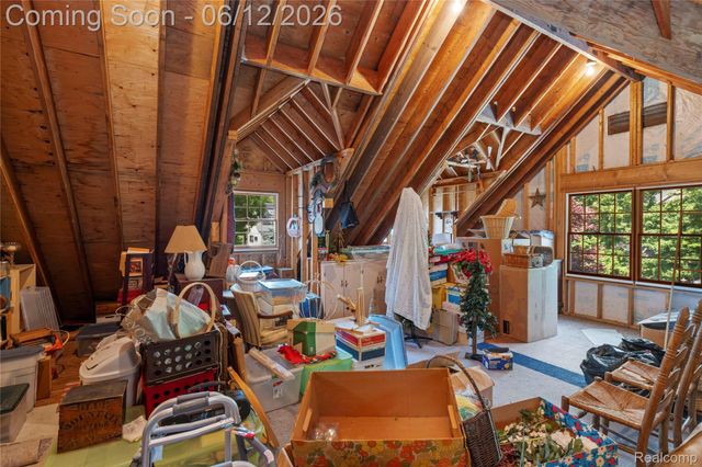 905 Spring Drive, Northville Township, MI 48167