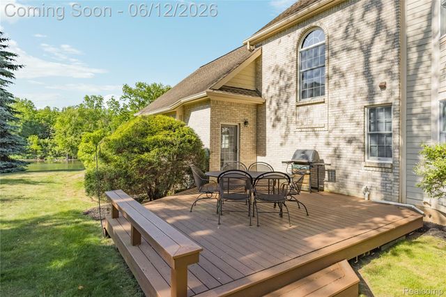 905 Spring Drive, Northville Township, MI 48167