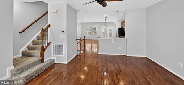 5363 S CENTER DR, Greenbelt, MD 20770