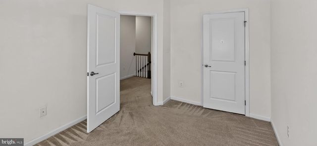 5363 S CENTER DR, Greenbelt, MD 20770
