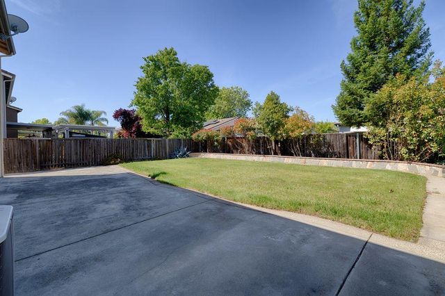 694 Devonshire Ln, Lincoln, CA 95648