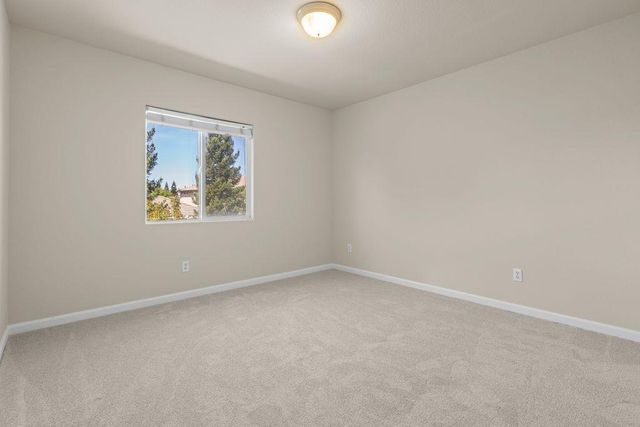 694 Devonshire Ln, Lincoln, CA 95648