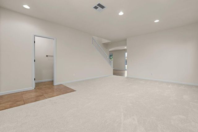 694 Devonshire Ln, Lincoln, CA 95648