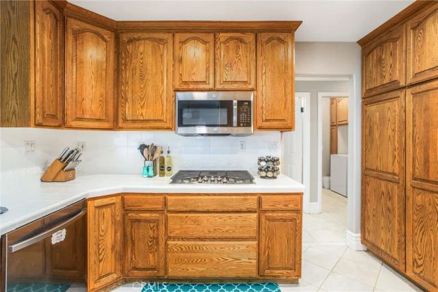 31607 Florida Street, Redlands, CA 92373