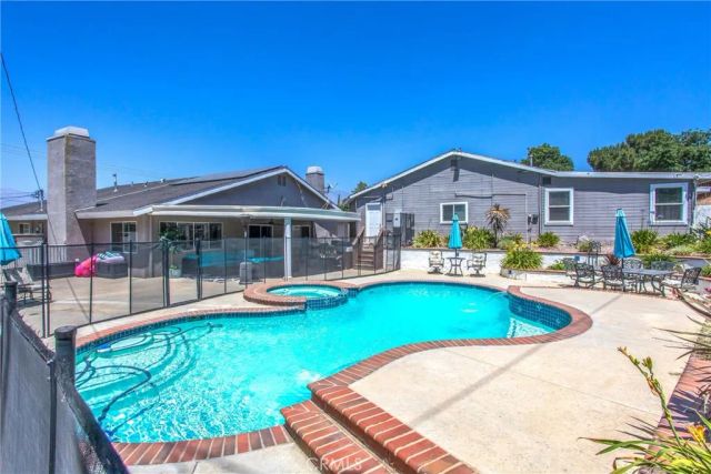 31607 Florida Street, Redlands, CA 92373