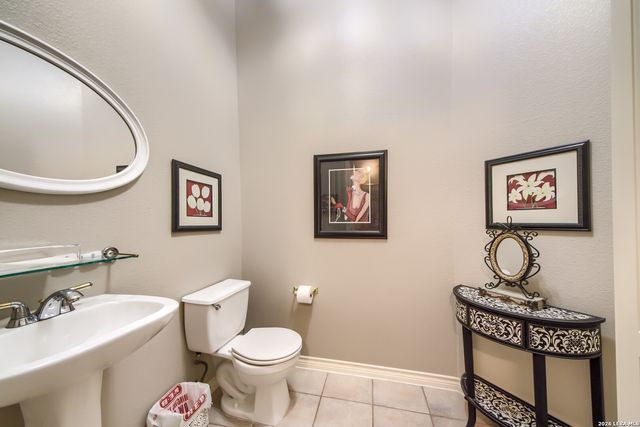 1711 Montecino, San Antonio, TX 78258