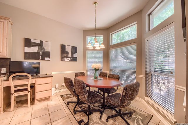 1711 Montecino, San Antonio, TX 78258