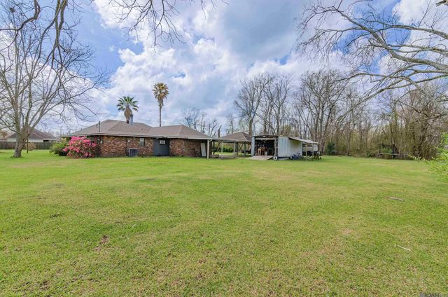 4420 Parker Rd, Addis, LA 70710