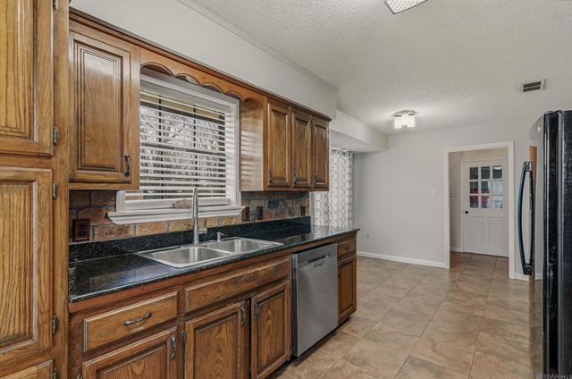 4420 Parker Rd, Addis, LA 70710