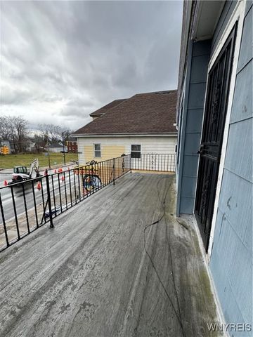 815 E Delavan Ave, Buffalo, NY 14215