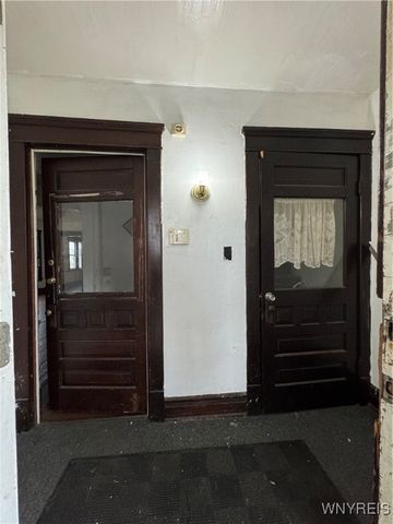 815 E Delavan Ave, Buffalo, NY 14215