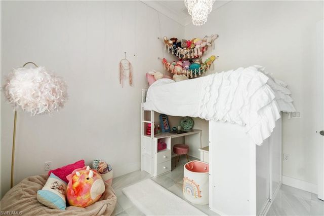 3160 Safe Harbor DR, Naples, FL 34117