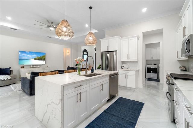 3160 Safe Harbor DR, Naples, FL 34117