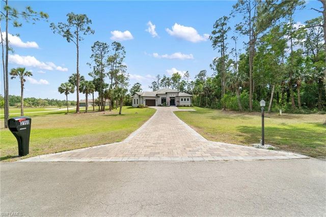 3160 Safe Harbor DR, Naples, FL 34117