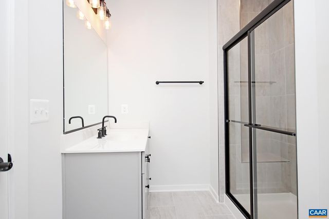 806 Wesley Ln Unit B, Charlottesville, VA 22911