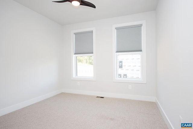 806 Wesley Ln Unit B, Charlottesville, VA 22911