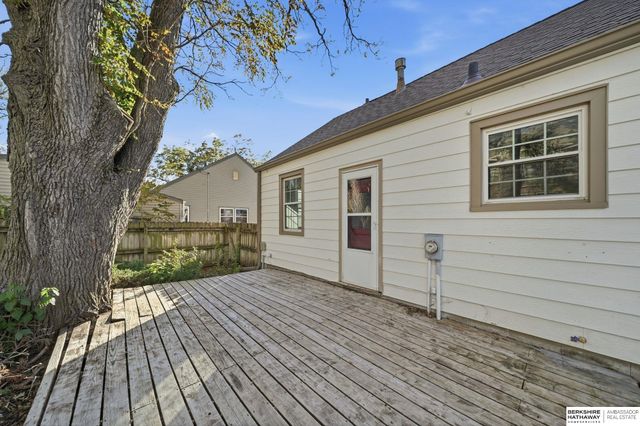 724 S 44 Street, Lincoln, NE 68510