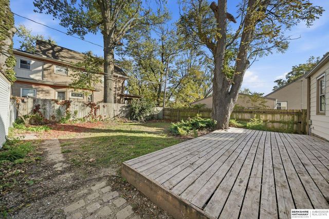 724 S 44 Street, Lincoln, NE 68510