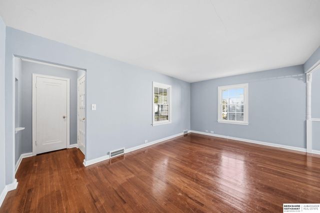 724 S 44 Street, Lincoln, NE 68510