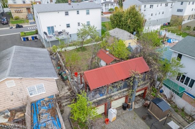 429 Palisade Ave, Cliffside Park Boro, NJ 07010