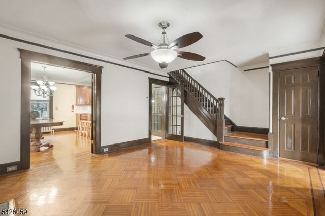 429 Palisade Ave, Cliffside Park Boro, NJ 07010