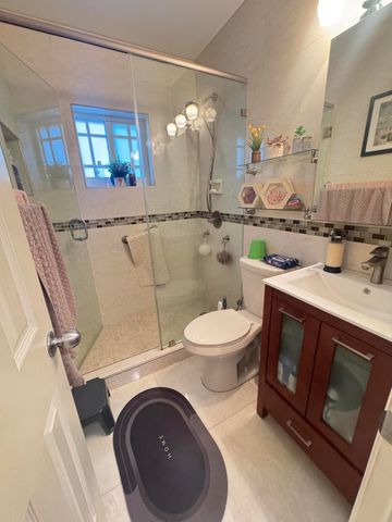 1070 NE 158th Street, North Miami Beach, FL 33162