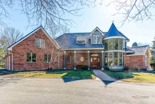 26012 W IL Route 22, Barrington, IL 60010