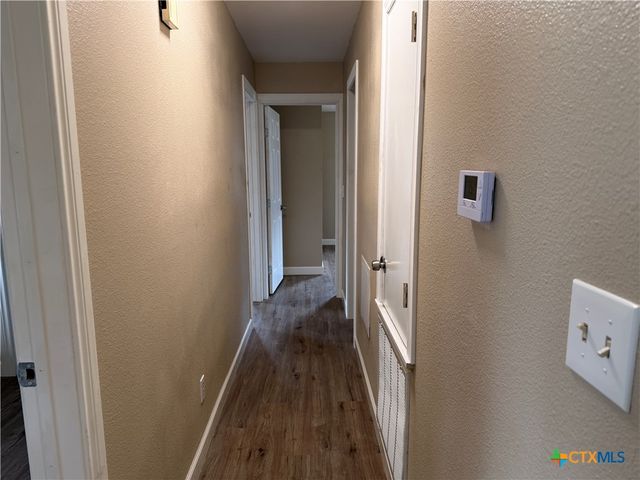 1616 Lonesome, Canyon Lake, TX 78133