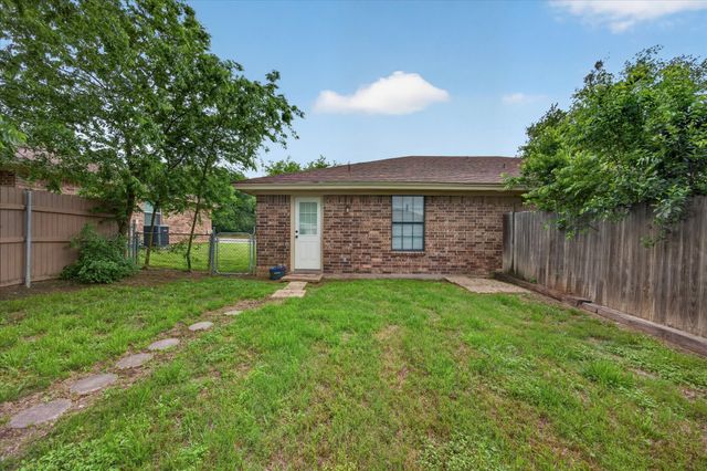 601-603 Clay Street, Glen Rose, TX 76043