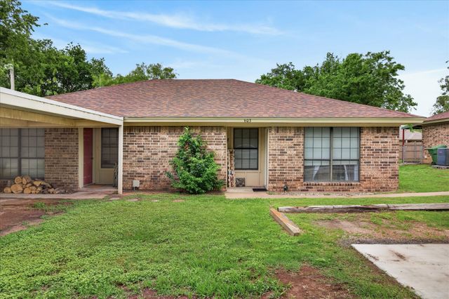 601-603 Clay Street, Glen Rose, TX 76043