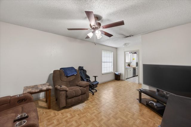 601-603 Clay Street, Glen Rose, TX 76043