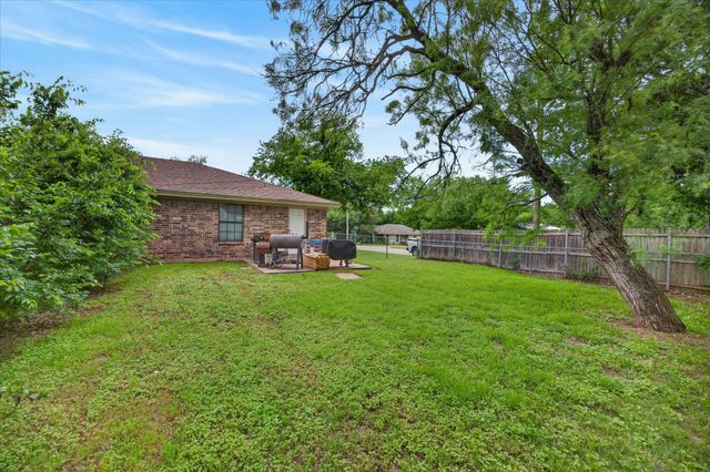 601-603 Clay Street, Glen Rose, TX 76043