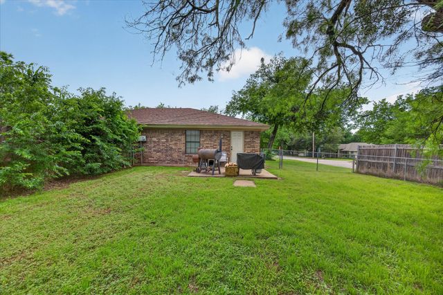 601-603 Clay Street, Glen Rose, TX 76043