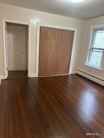 99-101 Campfield Avenue, Hartford, CT 06114