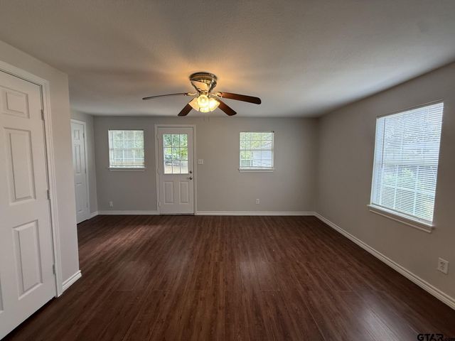 1319 Idel, Tyler, TX 75701