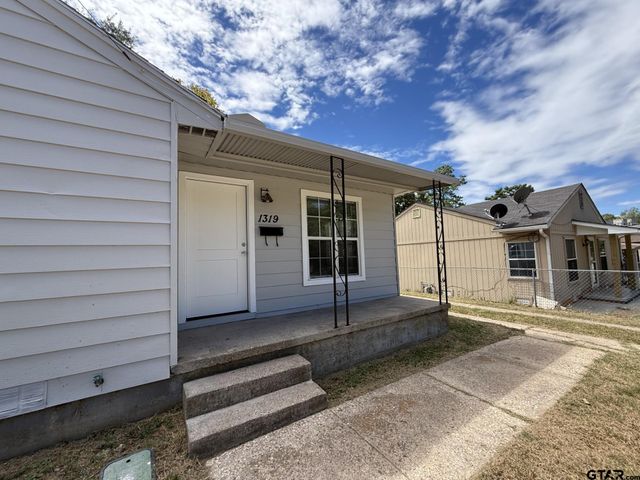 1319 Idel, Tyler, TX 75701
