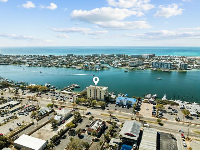 508 Harbor Boulevard 401, Destin, FL 32541