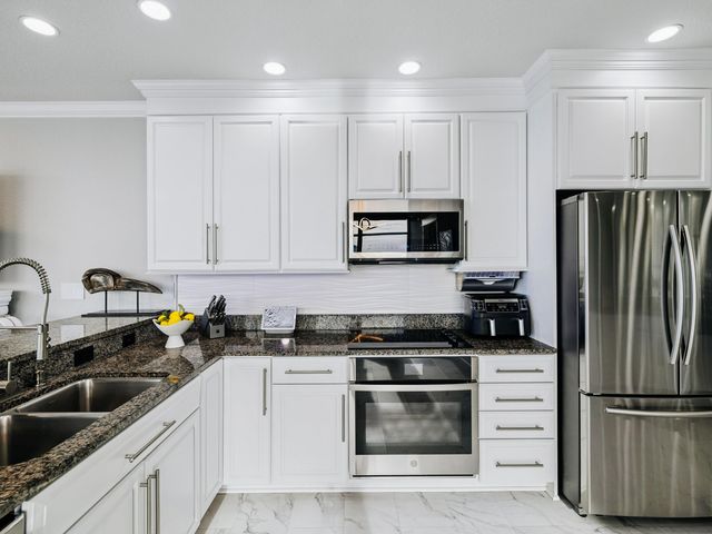 508 Harbor Boulevard 401, Destin, FL 32541