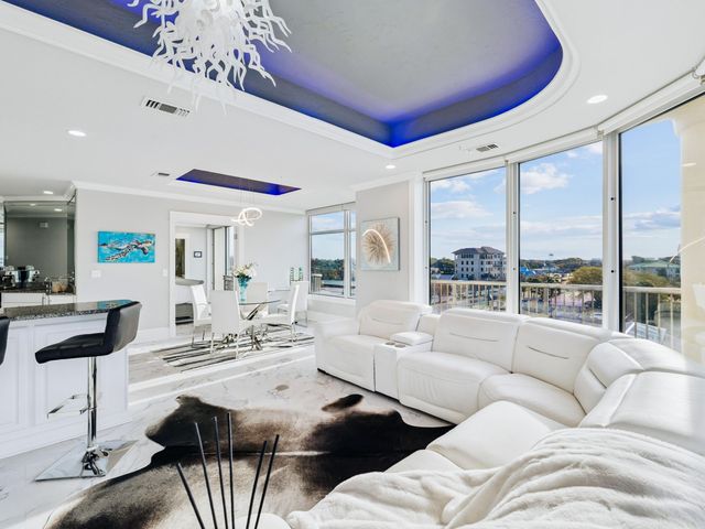 508 Harbor Boulevard 401, Destin, FL 32541