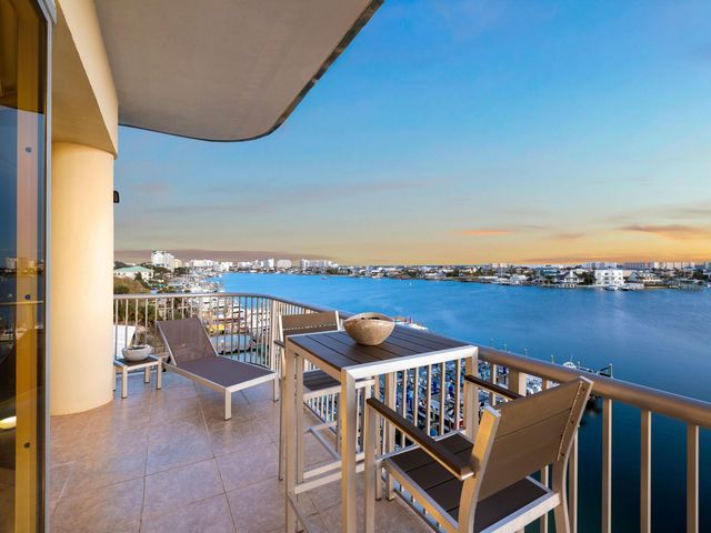 508 Harbor Boulevard 401, Destin, FL 32541