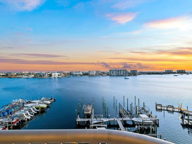 508 Harbor Boulevard 401, Destin, FL 32541