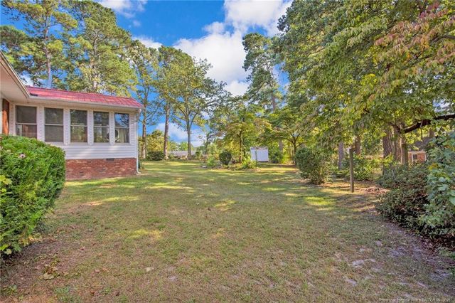 509 Dashland Drive, Fayetteville, NC 28303