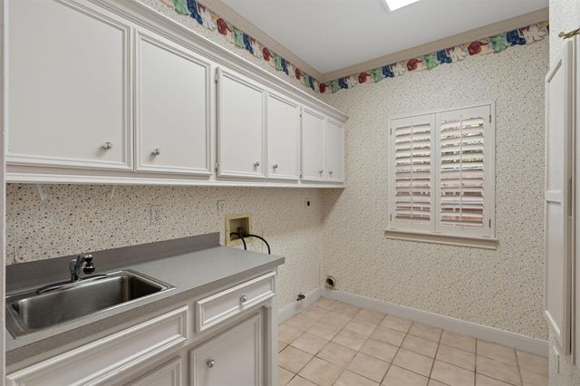 7403 Timberlake Drive, Sugar Land, TX 77479